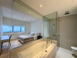 The Luxe (D9), Condominium #585585341